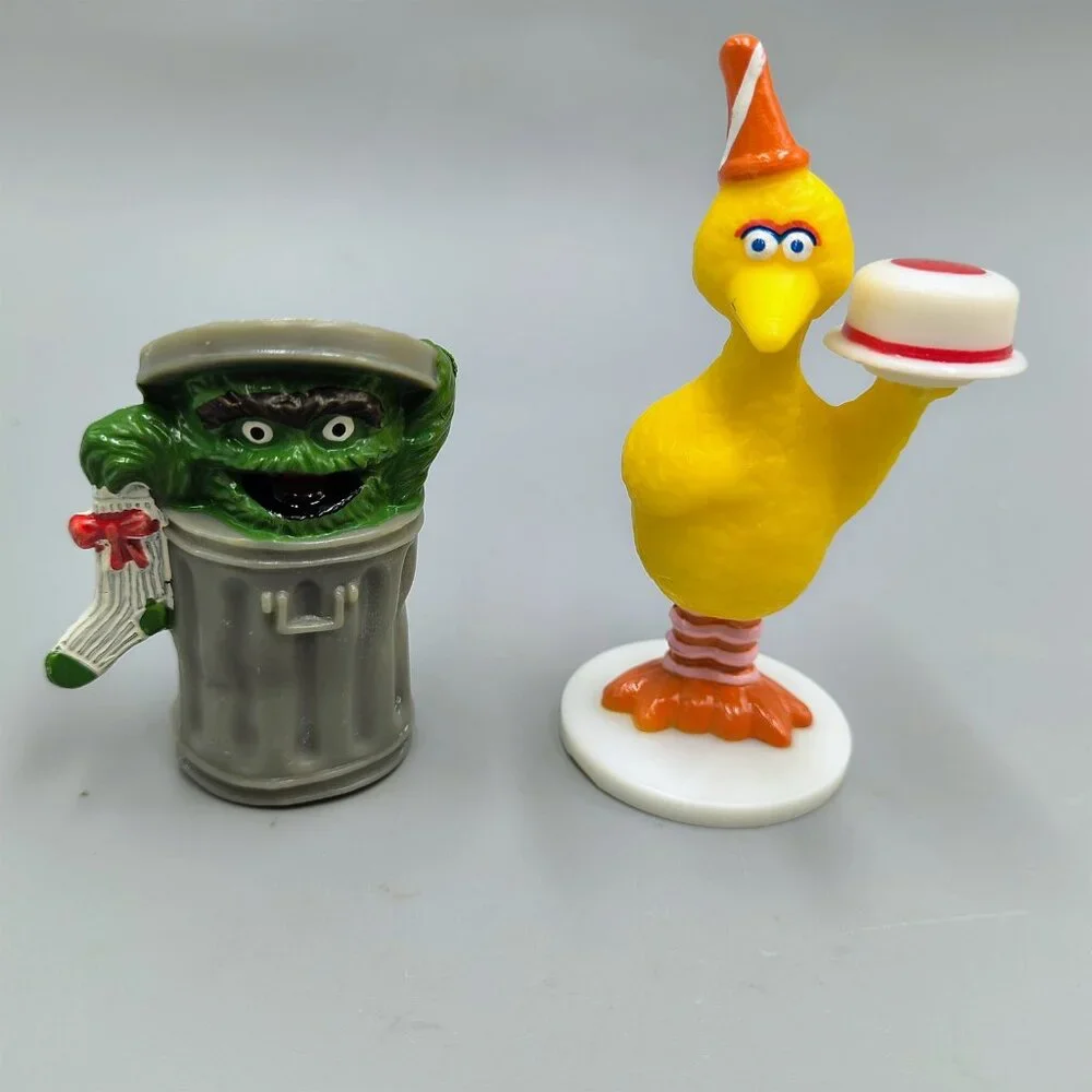 Wilton Sesame Street Party Cake Toppers with Sign Oscar Big Bird Cookie Monster